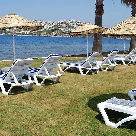 Club Blue White Turgutreis