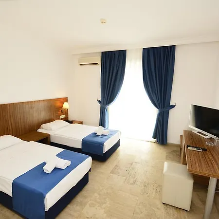 Resort Club Blue White