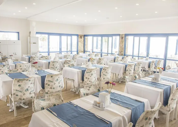 Complex Club Blue White 4*