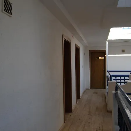 Club Blue White Rezort Turgutreis