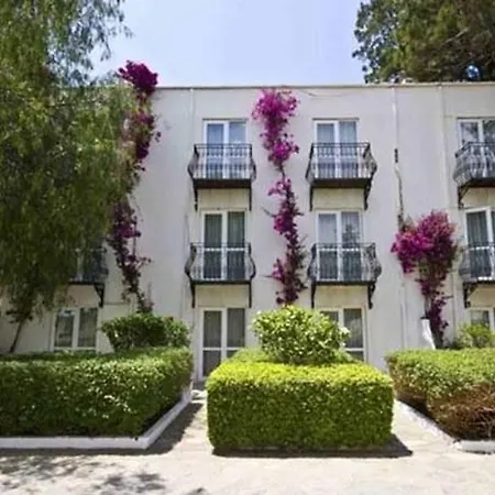 Club Blue White Rezort 4*