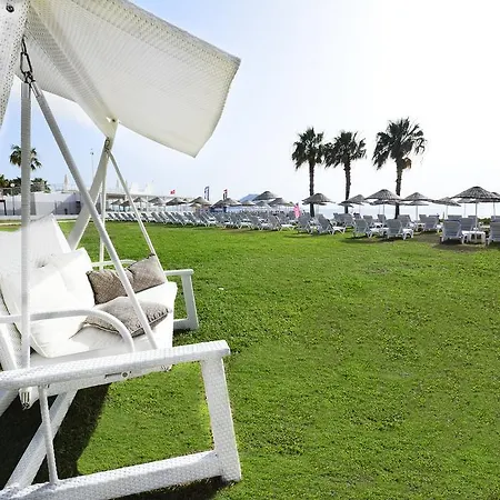 Rezort Club Blue White