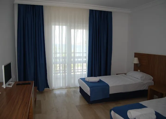 Club Blue White Resort Turgutreis